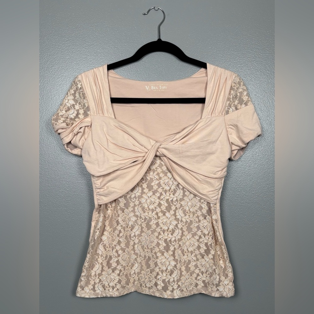 VS Bra Tops Cream Blush Lace Twisted Bust Short Sleeve Y2K Blouse Size Medium